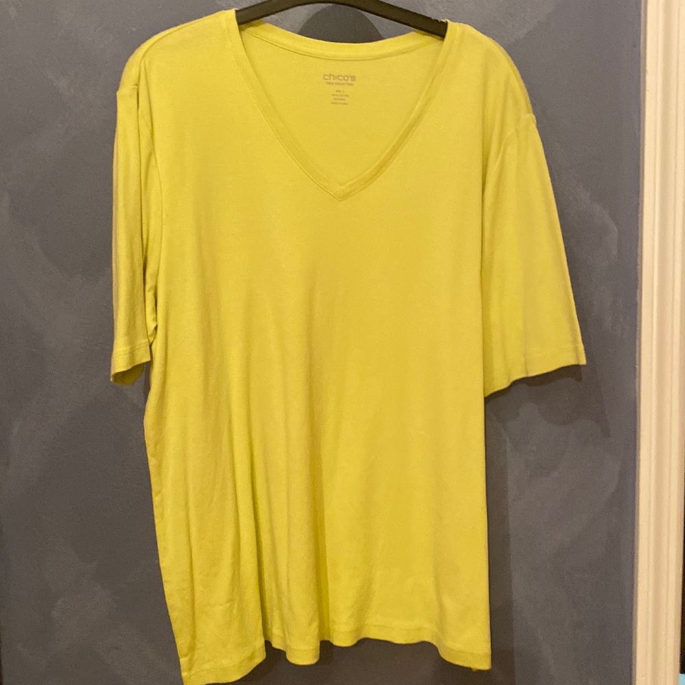 Chico’s short sleeve lime green cotton shirt Size 3